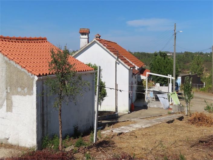 Image No.30-3 Bed Property for sale
