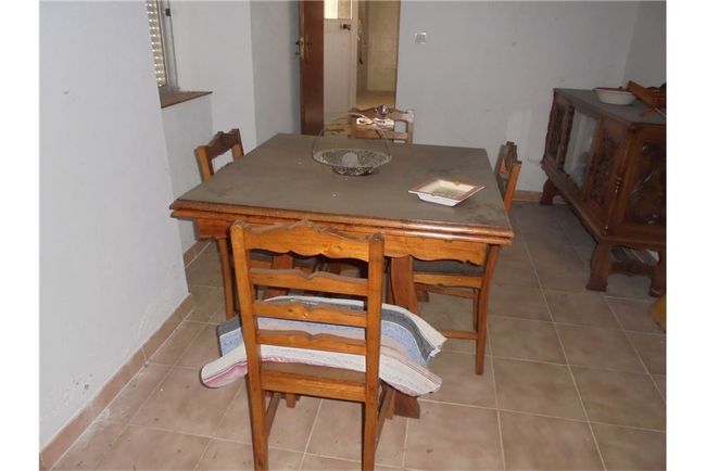 Image No.6-3 Bed Property for sale