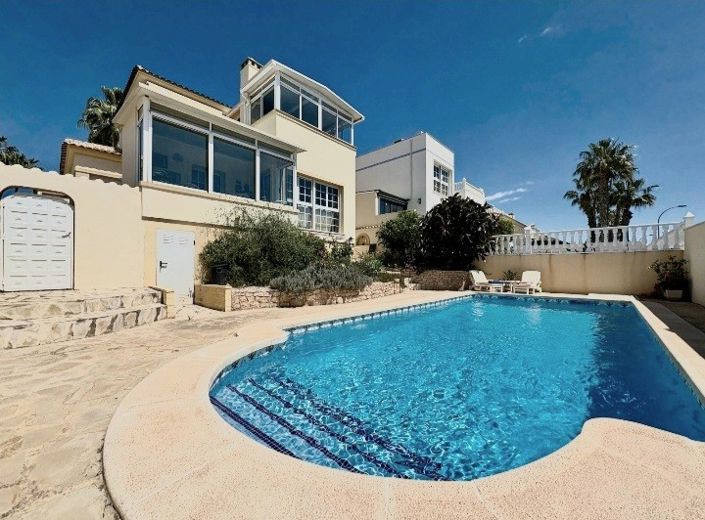 Image No.1-2 Bed Villa for sale