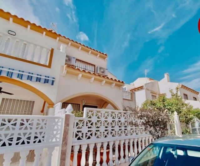 Image No.1-3 Bed Quad for sale