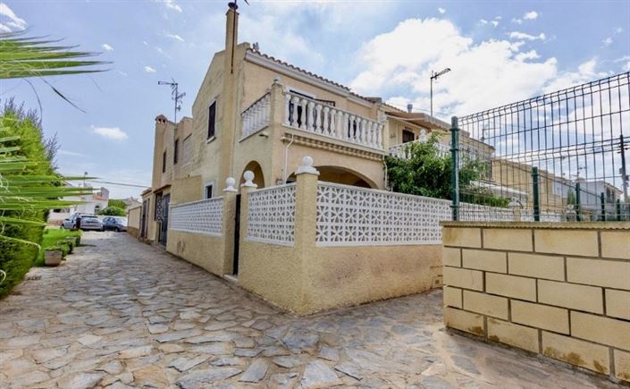Image No.1-2 Bed Townhouse for sale