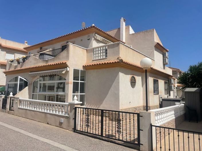 Image No.1-Quad de 3 chambres à vendre à Playa Flamenca