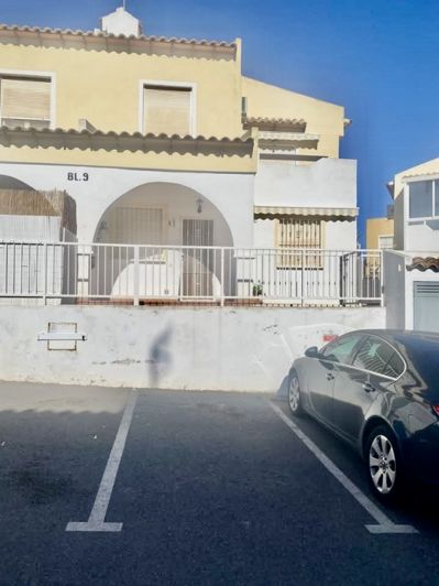 Image No.1-3 Bed Quad for sale