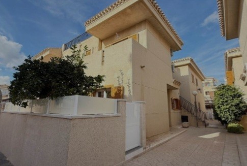 Image No.1-Maison de 3 chambres à vendre à Playa Flamenca