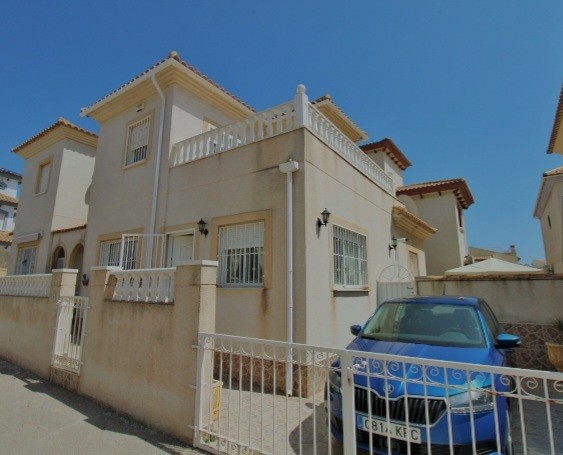 Image No.1-3 Bed Villa for sale