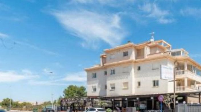 Image No.1-3 Bed Penthouse for sale