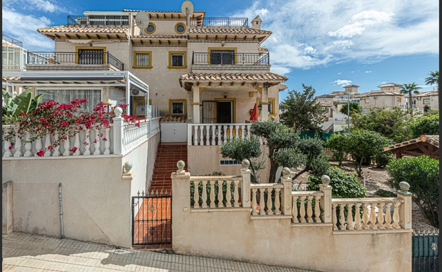 Image No.1-3 Bed Semi-Detached for sale