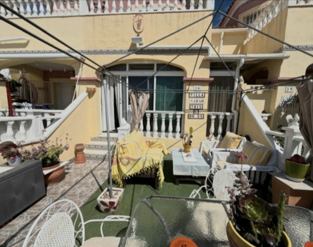 Image No.1-2 Bed Townhouse for sale