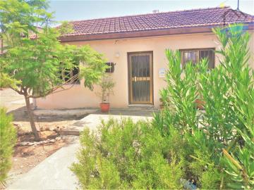 2 Bed Bungalow for sale