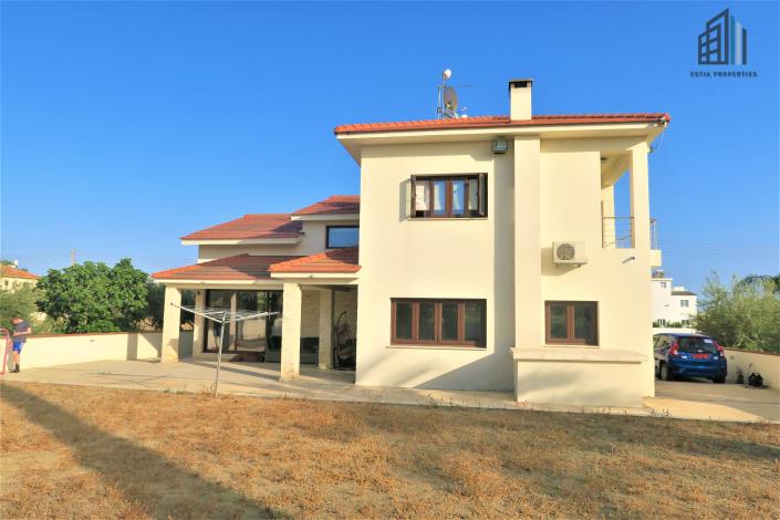 Image No.11-3 Bed Villa for sale