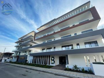 Appartement de 3 chambres à vendre à Dromolaxia