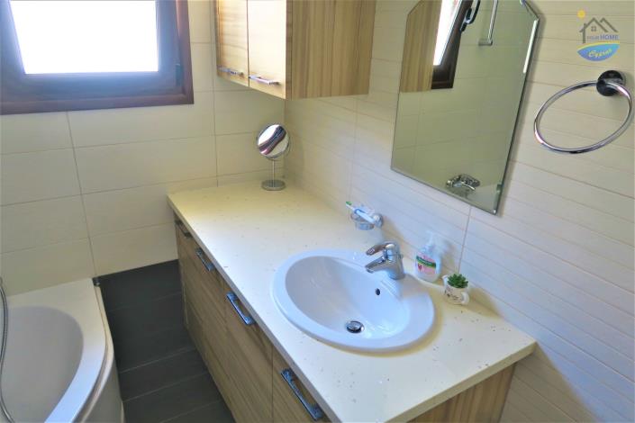 Image No.32-4 Bed Villa for sale