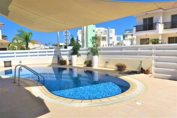 Image No.3-4 Bed Villa for sale