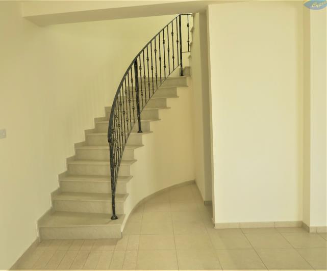 Image No.7-3 Bed Villa for sale