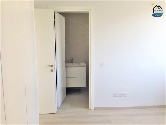 Image No.26-2 Bed Apartment for sale