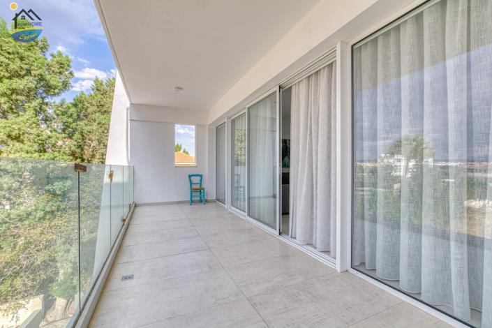 Image No.14-2 Bed Apartment for sale