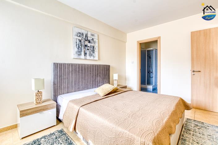 Image No.18-2 Bed Apartment for sale