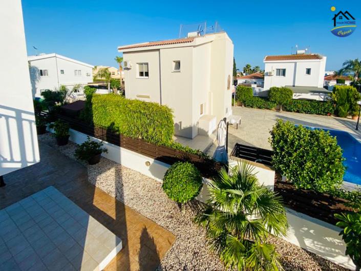 Image No.2-3 Bed Villa for sale