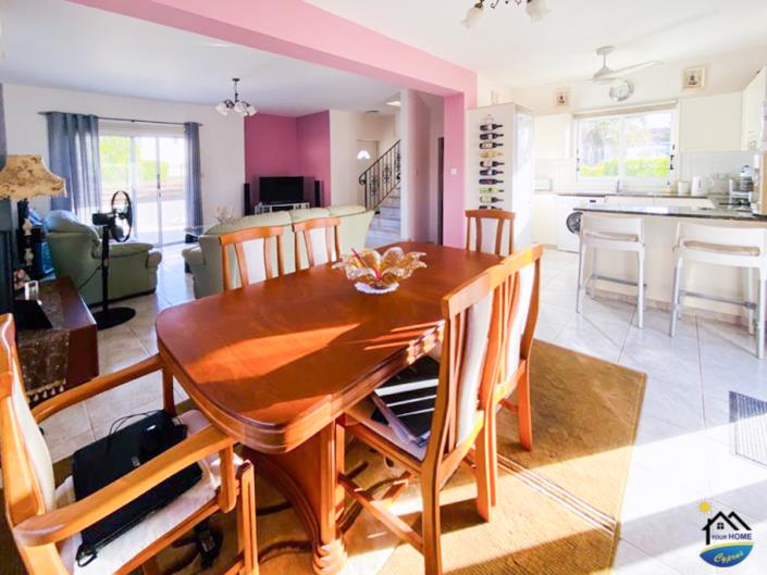 Image No.4-3 Bed Villa for sale