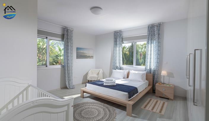 Image No.6-Villa de 8 chambres à vendre à Protaras