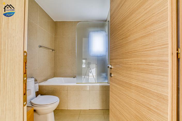 Image No.9-3 Bed Villa for sale