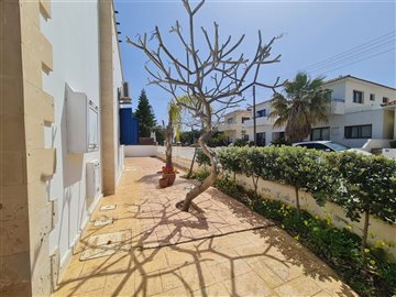 aa051-cape-greco-3-bed-bungalow-photo-12-scal