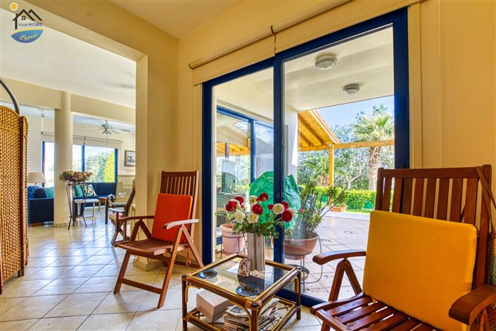 Image No.15-6 Bed Villa for sale