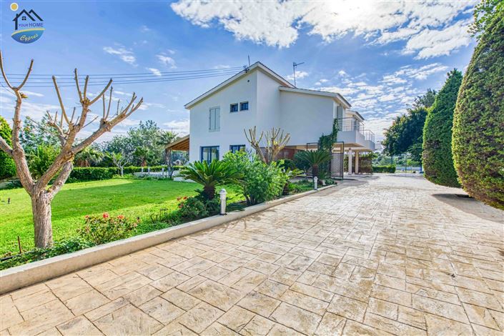 Image No.7-6 Bed Villa for sale