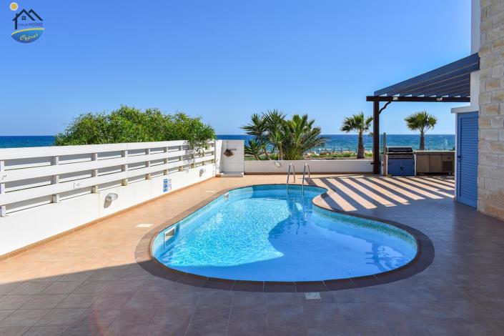 Image No.2-5 Bed Villa for sale