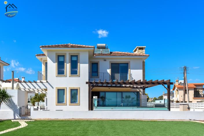 Image No.9-5 Bed Villa for sale