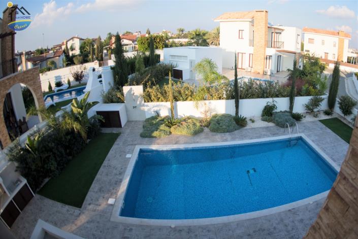 Image No.9-3 Bed Villa for sale