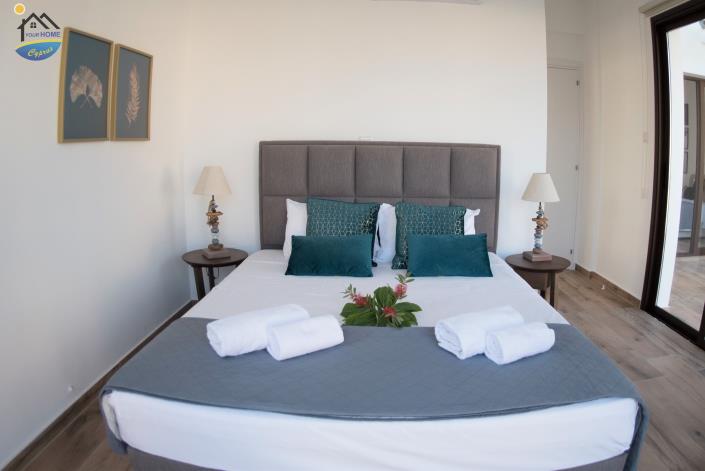 Image No.12-3 Bed Villa for sale