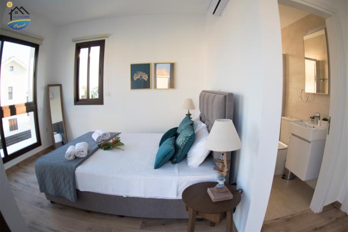 Image No.19-3 Bed Villa for sale