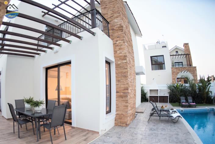 Image No.42-3 Bed Villa for sale