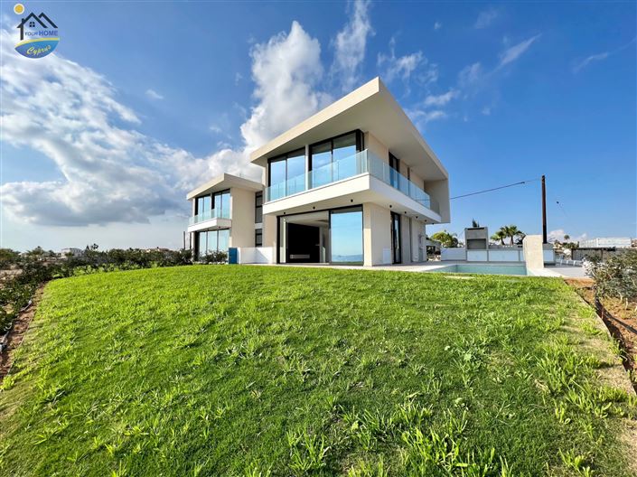 Image No.1-Villa de 4 chambres à vendre à Ayia Thekla