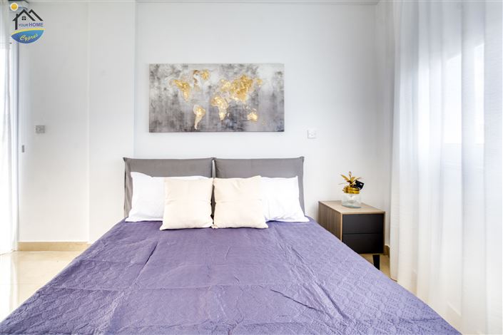 Image No.11-3 Bed Apartment for sale