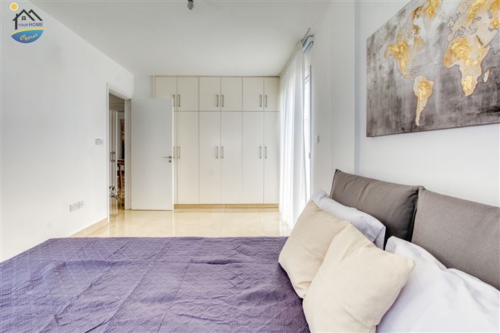 Image No.12-3 Bed Apartment for sale