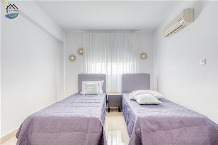 Image No.18-3 Bed Apartment for sale