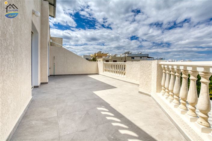 Image No.8-3 Bed Apartment for sale