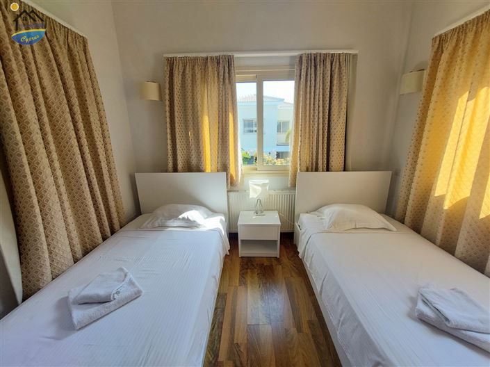 Image No.26-3 Bed Villa for sale