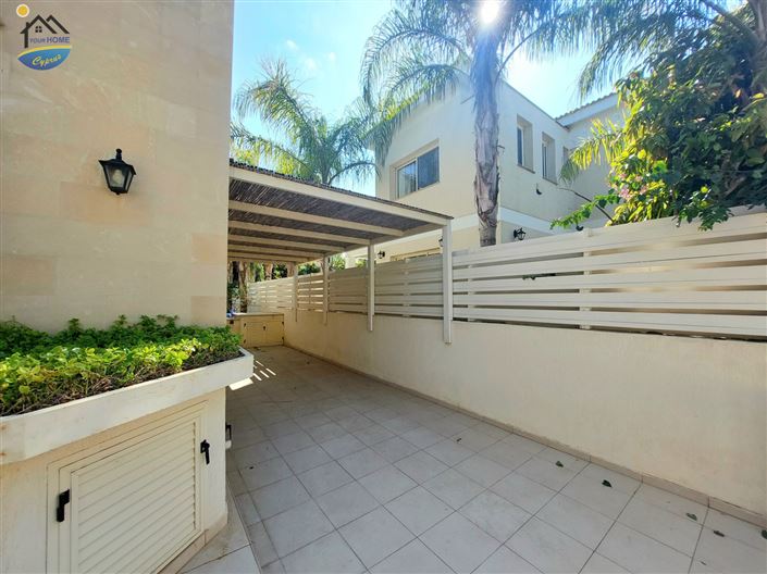 Image No.34-3 Bed Villa for sale