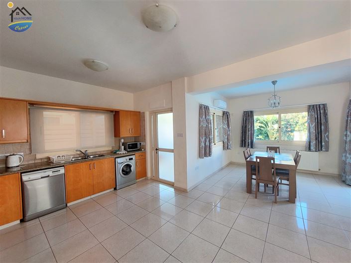 Image No.38-3 Bed Villa for sale