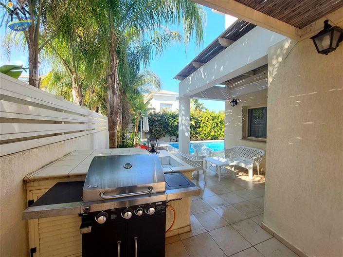 Image No.6-3 Bed Villa for sale