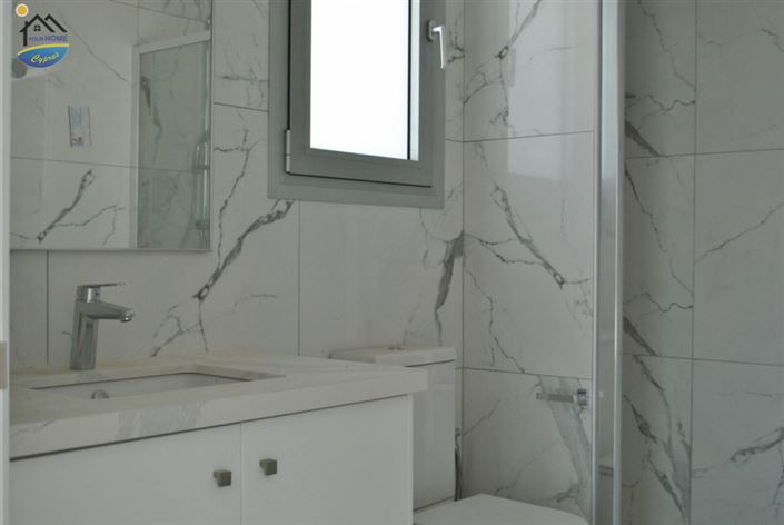 Image No.19-5 Bed Villa for sale