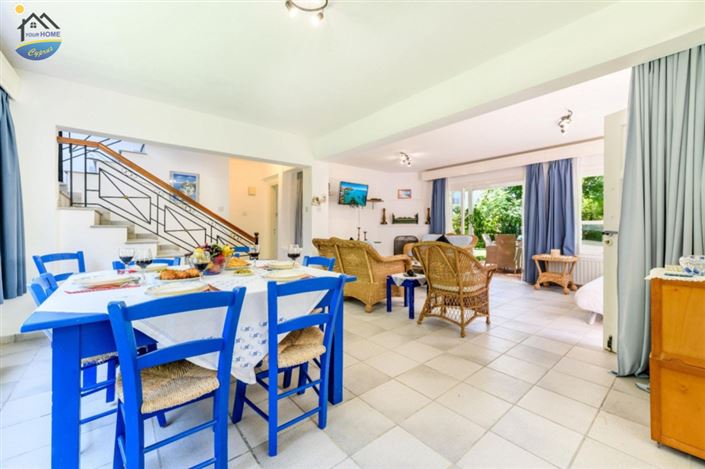 Image No.2-3 Bed Villa for sale