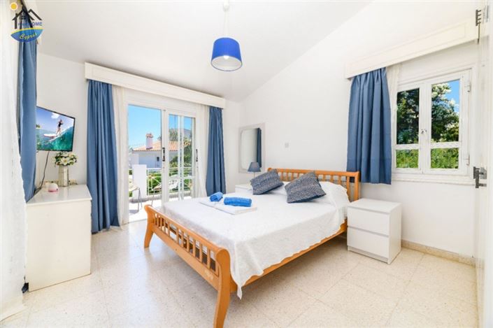 Image No.4-3 Bed Villa for sale