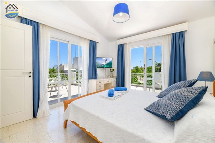 Image No.7-3 Bed Villa for sale