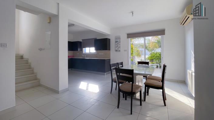 Image No.2-3 Bed Villa for sale