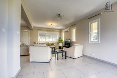 Image No.10-4 Bed Villa for sale