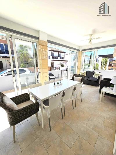 Image No.8-3 Bed House/Villa for sale